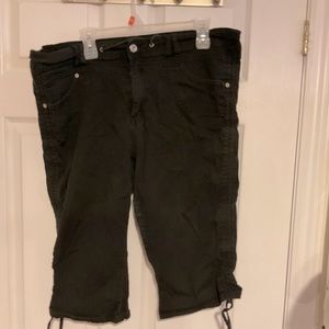 Drawstring Capri Black pants